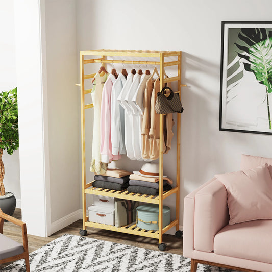 Portants vêtements en bois