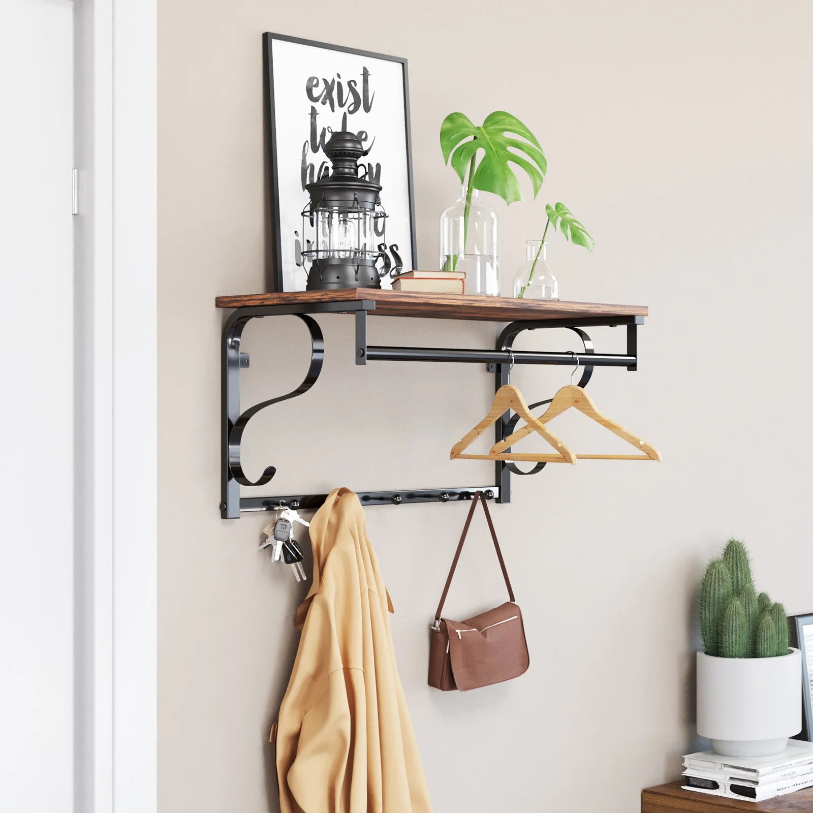 Porte manteau avec étagère entrée