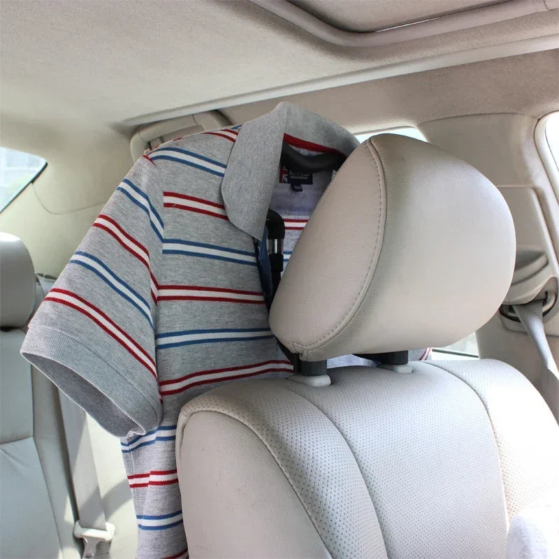Porte manteau voiture.