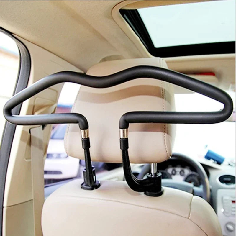Porte manteau voiture