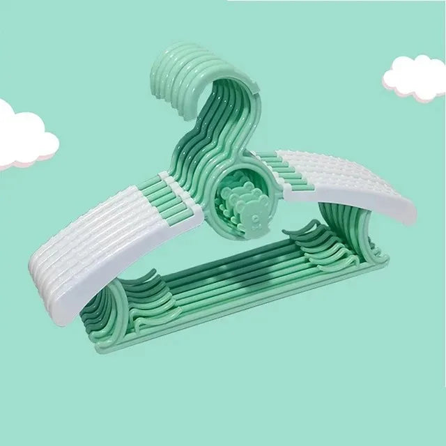 Porte manteau bébé garçon