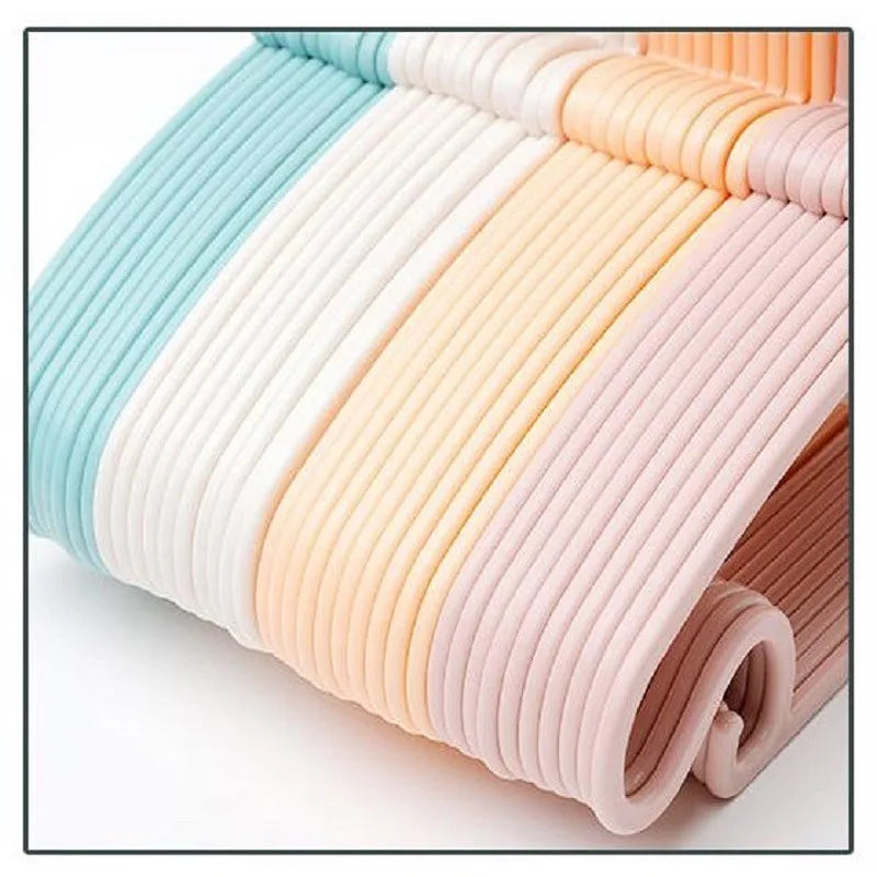 Porte manteau bébé fille